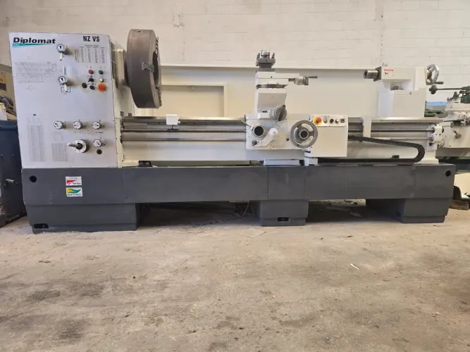 Torno mecânico nardini diplomat nz 400, excelente estado