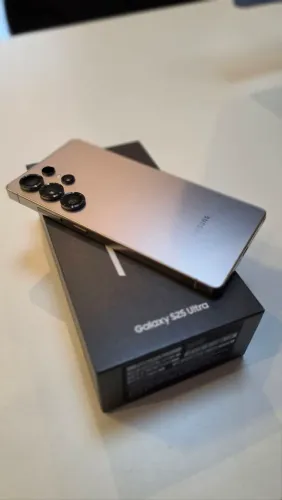Galaxy S25 Ultra - 256gb