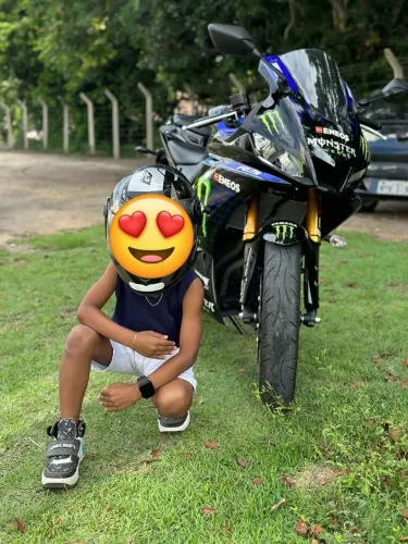 Yamaha R3 Monster Edition - Apenas 2.000 km | Estado de Zero Km!