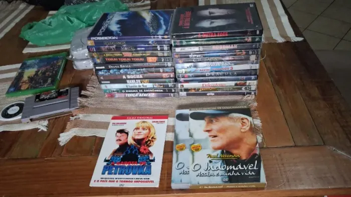 Lote 26 filmes. Títulos variados.
