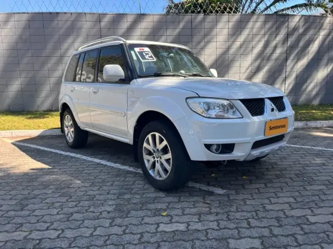 Mitsubishi Pajero TR4 2.0 Flex 16V 4X2 Aut. 2012