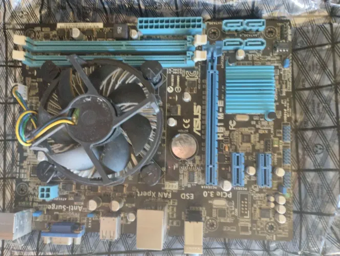 placa-mãe ASUS P8H61-M LE