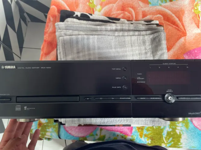 Toca cd yamaha 