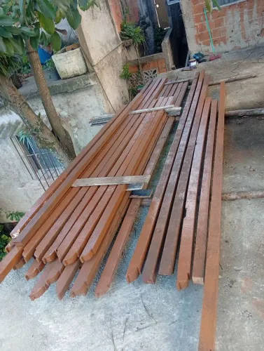 Vendo peças prá telhado paraju em ótimos estudos de conservação