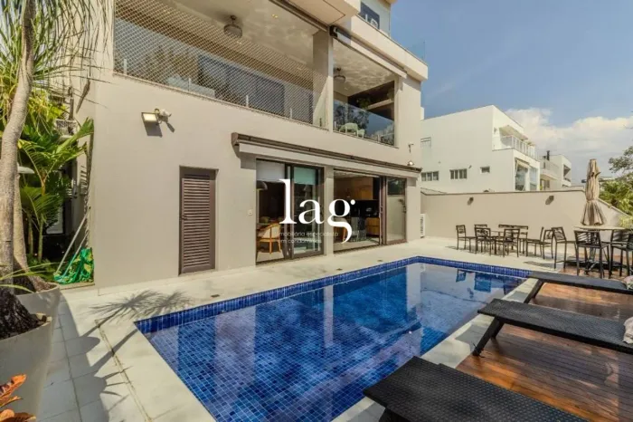 Casa com 4 quartos, 550 m² - Alphaville Nova Esplanada - Votorantim/SP