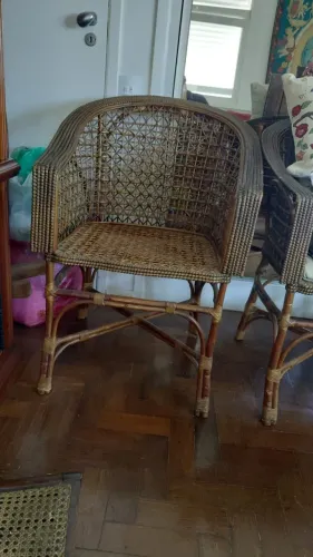 2 poltronas de ratan