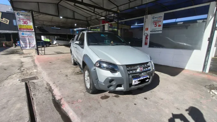Fiat Strada Adventure1.8/ 1.8 Locker Flex CD 2010