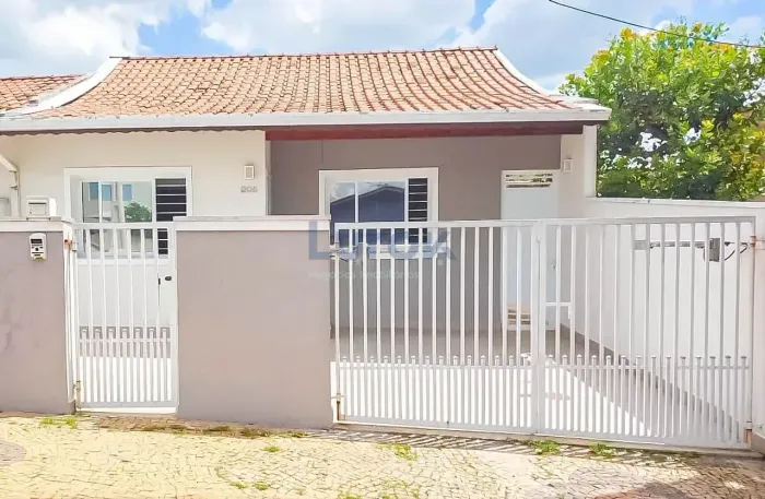 Casa para locação, Vila Santana - Valinhos / SP