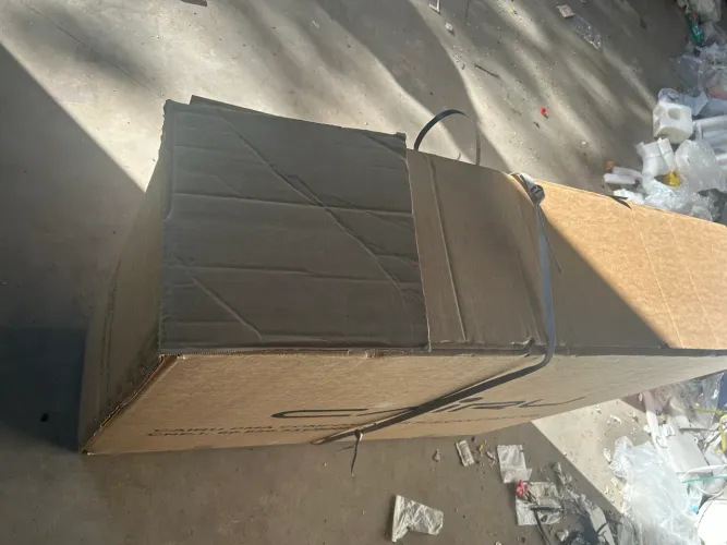 Vendo caixa de 5,50