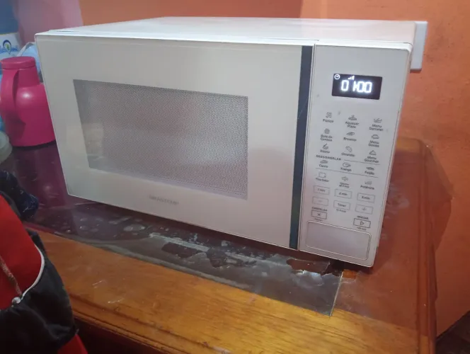 Microondas Brastemp 30 litros grande top