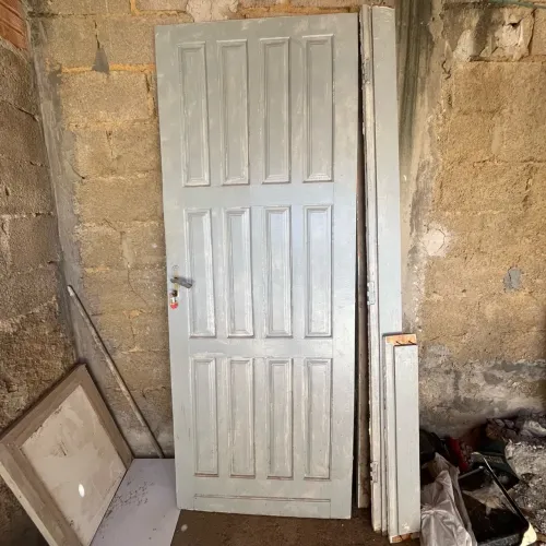 Vende-se porta 80cm