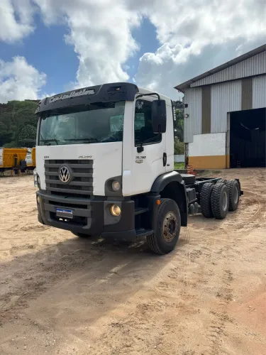 VOLKSWAGEN 26.280 6x4 2013
