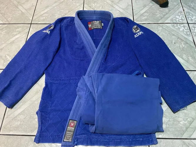 Kimono de jiu-jitsu/judô Atama - tamanho A1