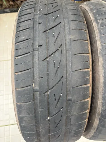 VENDO 4 PNEUS ARO 15 - MEDIDA 195/55 R15