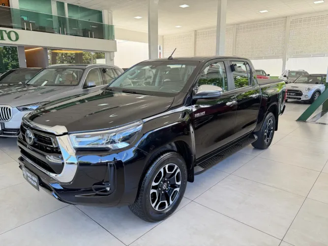 Toyota Hilux CD SRX 4X4 2.8 TDI 16V Diesel Aut. 2021