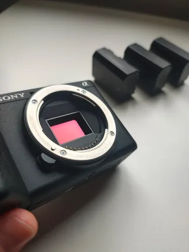 Sony A6700 corpo + bateria