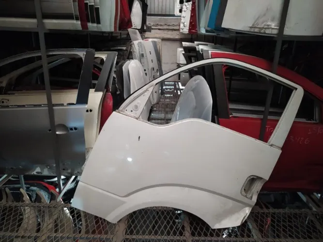 Porta Kia Bongo