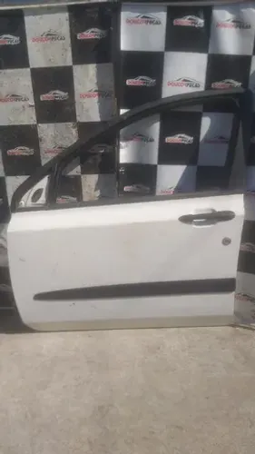 Porta Limpa Dianteira Esquerda Fiat Stilo 02/11
