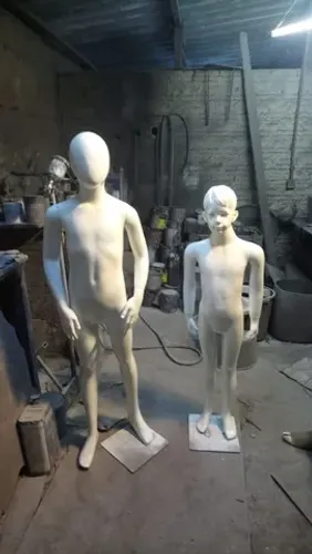 Manequins infantis fibra