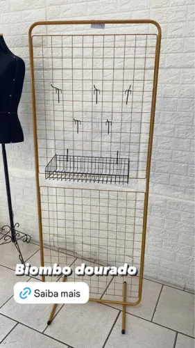 Biombo dourado 