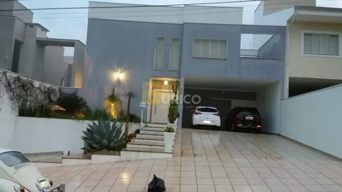 Casa em condomínio à venda no Condomínio Parque Lausanne em Valinhos/SP