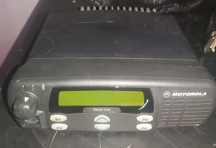 Rádio VHF fixo bancada  PRO5100 - Motorola