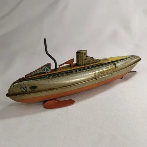Submarino Militar em Lata, brinquedo fabricado no Japão pela Modern Toys Modelo T M-300