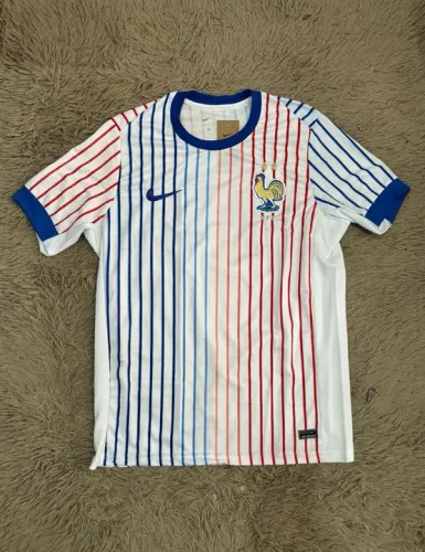 CAMISAS DE FUTEBOL DISPONÍVEL VENHA GARANTIR A SUA