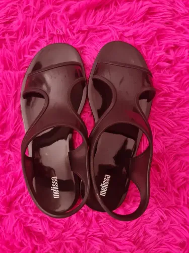 Rasteira Melissa preta