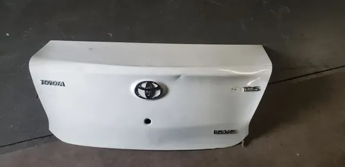Tampa traseira etios sedan c/detalhes 