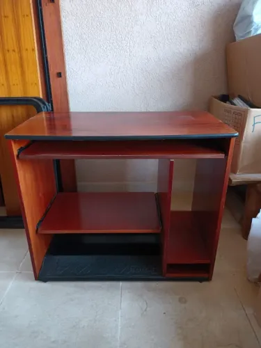 Mesa usada para Computador