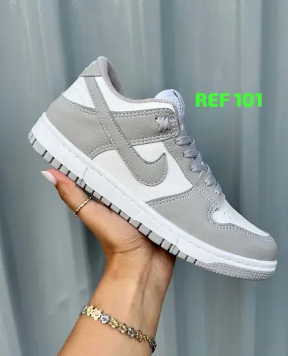Tênis Nike Dunk Low Cinza e Branco - Ref 101