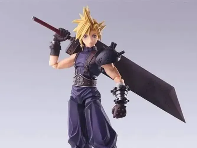 Cloud strife final fantasy 7 bring arts lacrado