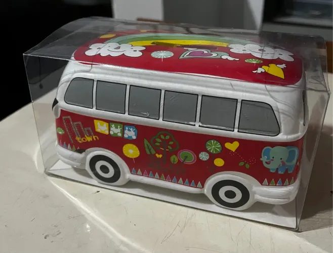 Cofrinho de Kombi Infantil Decorativo