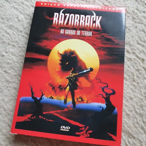 Dvd Filme Razorback As Garras do Terror com Luva