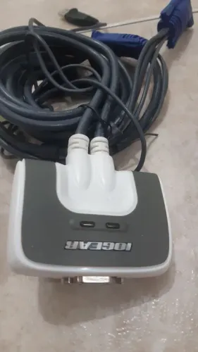 Switch KVM 2 Portas Logitear LEIA O ANÚNCIO ATÉ O FINAL 