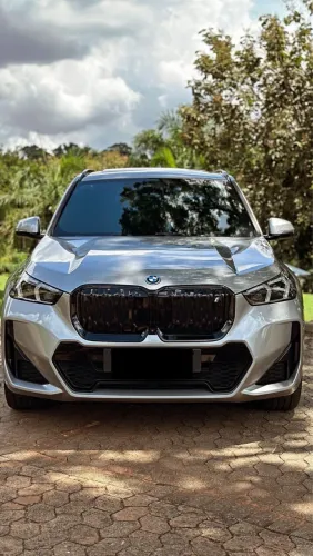 BMW IX1 Xdrive 30 M Sport (elétrico) 2024