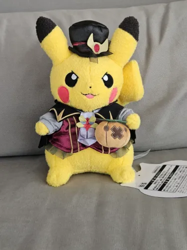 Pelúcia Pikachu Hallowen Oficial Pokemom Center Japão 2025