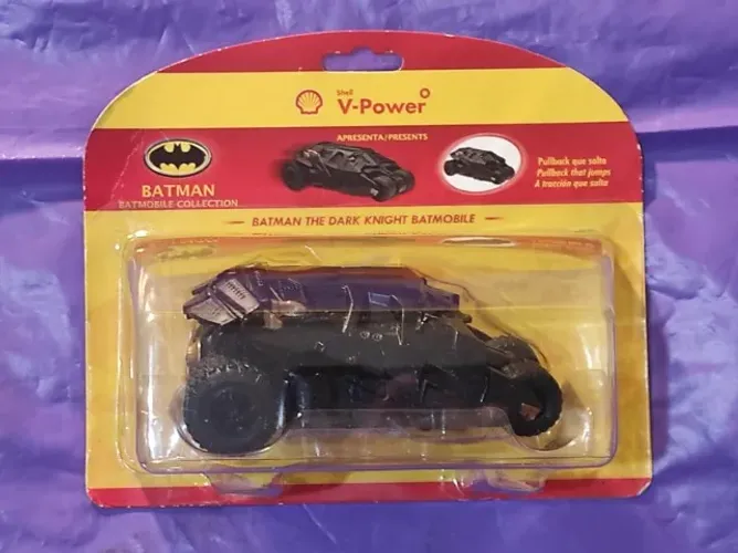 Batmóvel Tumbler - The Dark Knight - Edição Postos Shell 2012