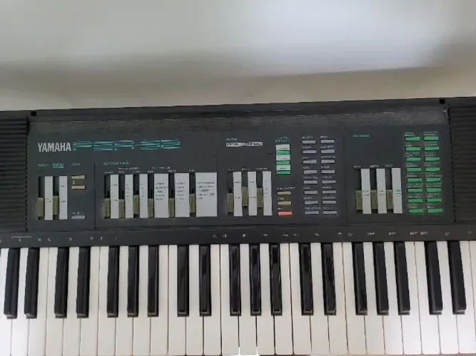 Teclado Yamaha PSR-32