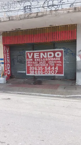 Centro comercial para venda possui 758 metros quadrados com 10 quartos em Centro - Fortale