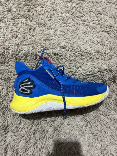 ander armour 3Z7 Curry