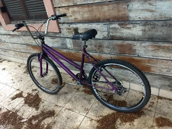 Bicicleta Bike Câmbio Shimano Aro 26, Pneus Novos