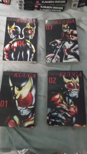 Mangas Kamen Rider Kuuga - vol 1 ao 4