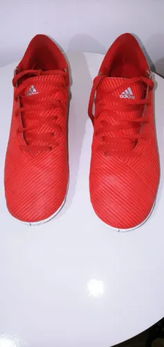 Tênis Adidas futsal Nemeziz 19.4 ( Tam. 36 br. / Usado).