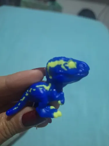 kinder joy funko jurassic park - dinossauro