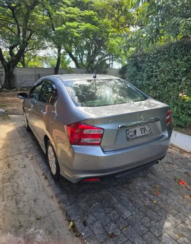 Honda City Sedan LX 1.5 Flex 16V 4P Aut. 2013