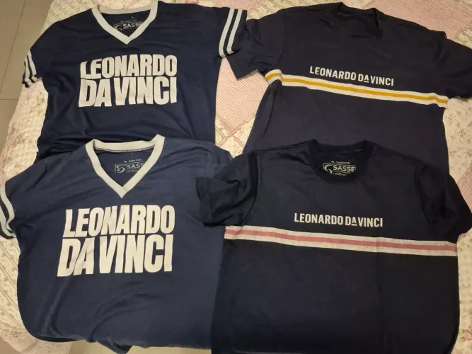 Uniformes femininos ensino médio Leonardo da Vinci