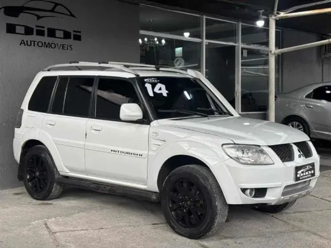 Mitsubishi Pajero TR4 2.0 Flex 4X4 Automatico 2014