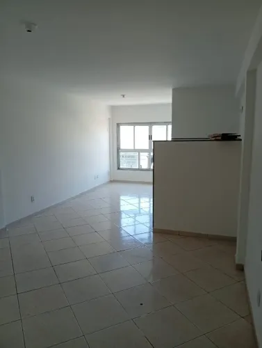 ALUGAMOS - SALA COMERCIAL